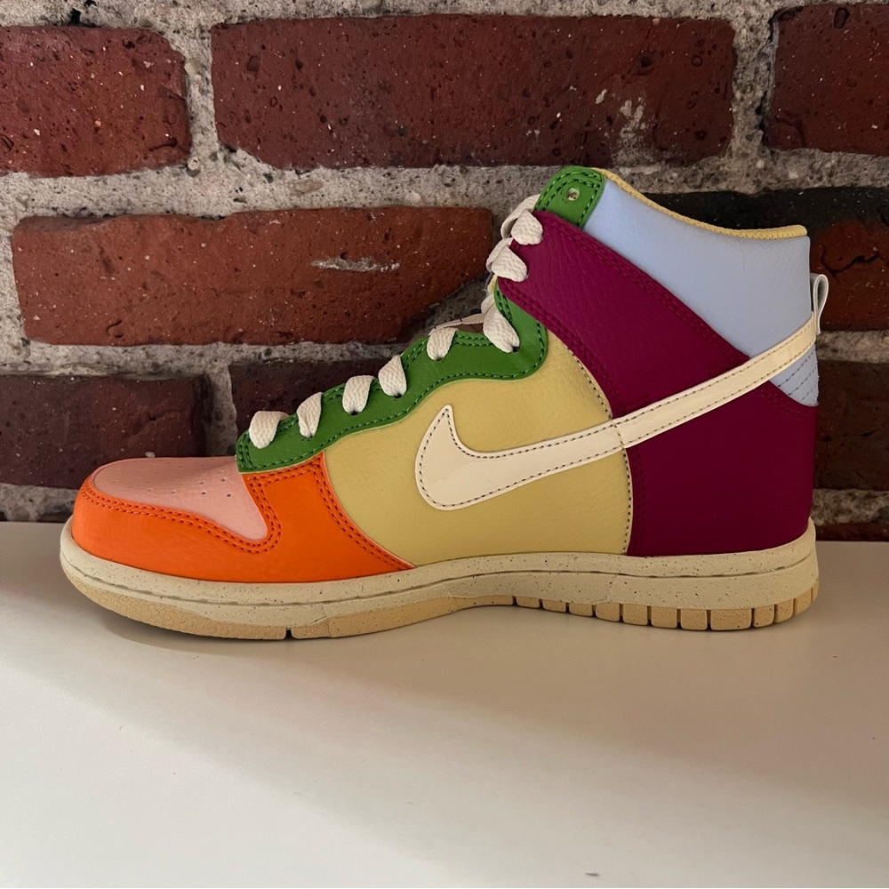 Nike Kids Dunk High NN (GS) High-Top Sneakers - Picture 2 of 10